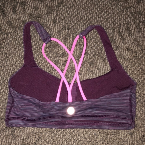 Lululemon free to be bra (x4) - Picture 6 of 8